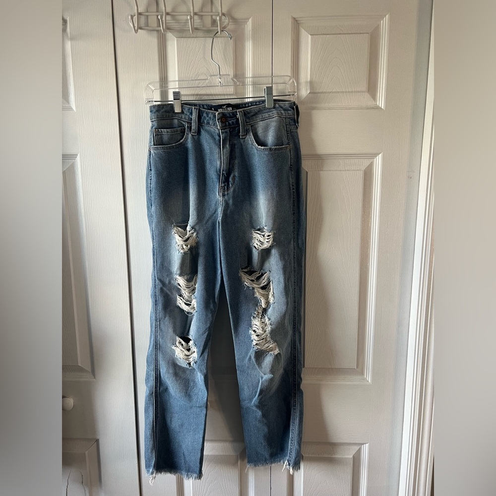 Hollister ultra high rise mom jeans
